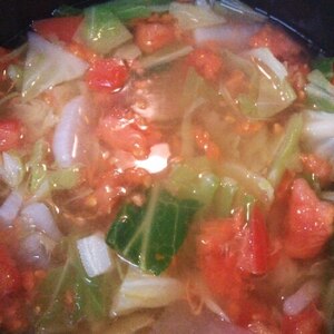 トマトと大根とキャベツの中華スープ